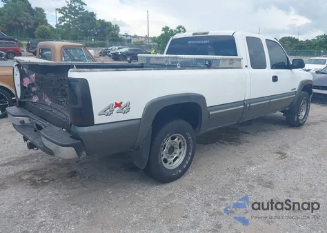 2000 Chevrolet Silverado 2500 Ls из США, поврежденный, VIN 1GCGK29U5YE299414
